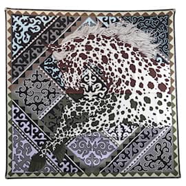 Hermès-NINE HERMES APPALOOSA DES STEPPES SQUARE 90 SILK NEW SCARF RARE-Brown