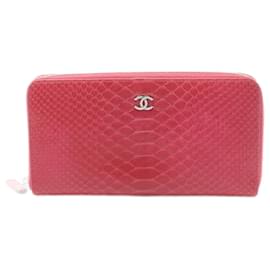 Chanel-Cartera Larga de Cuero Chanel Coco Mark 19420871 en Muy Buen Estado-Rosa