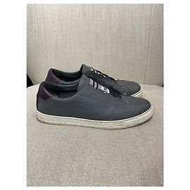 Baskets FENDI T.EU 39 Cuir Gris