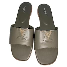 Louis Vuitton-Flats-Khaki
