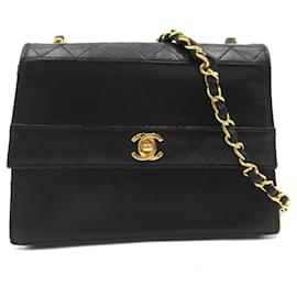 Chanel-Sac à main en cuir Chanel CC Chain Shoulder Bag 1819001 en très bon état-Noir