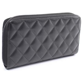 Chanel-Chanel Cambon Line Round Zipper Long Wallet Leather Long Wallet A50078 in Very Good Condition-Black