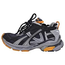 Balenciaga-Balenciaga Runner Sneakers in Black Orange Polyurethane-Black