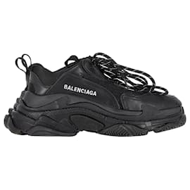 Balenciaga-Balenciaga Triple S Sneakers in Black Polyester-Black