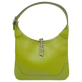 Hermès-Borsa a spalla Hermes Trim 24 in capra verde anice con timbro H-Altro