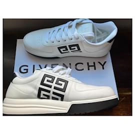 Givenchy-Givenchy G4 sneakers-White