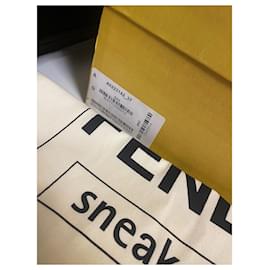Fendi-Fendi match sneaker mash-Cream