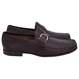 Salvatore Ferragamo- Salvatore Ferragamo Textured Buckle Loafers in Brown Leather -Brown
