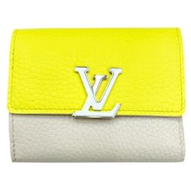 Louis Vuitton-Louis Vuitton Capucines-Cream