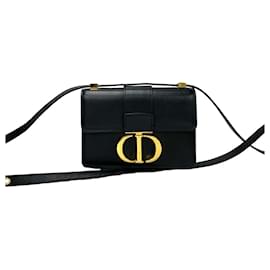 Dior-Dior Mini 30Montaigne Crossbody Bag  Leather Crossbody Bag in Great Condition-Black