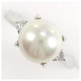 & Other Stories-PT900 Platinum Ring with 9mm Pearl and 0.10ct Diamond in Excellent Condition-Silvery