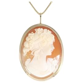 & Other Stories-K18 Yellow Gold Necklace Brooch Shell Cameo in Pristine Condition-Golden