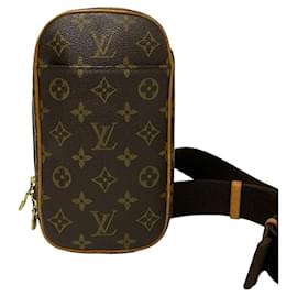 Louis Vuitton-Sac à bandoulière Pochette Gange en toile Louis Vuitton M51870 en très bon état-Marron