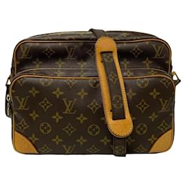 Louis Vuitton-Louis Vuitton Nile Canvas Crossbody Bag Nile in Very Good Condition-Brown