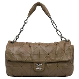 Chanel-SAC EN CUIR CROISE CLASSIQUE/INTEMPOREL Chanel-Marron