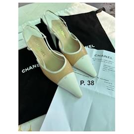 Chanel-New Vintage Heels - Size 38-Cream