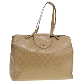 Chanel-CHANEL Sac Super Modèle Chaîne Fermeture Tourniquet Sac en cuir verni Beige CC Auth 77488-Beige