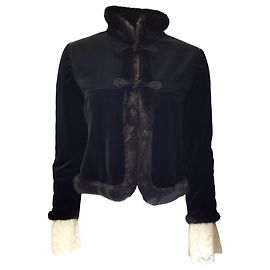 Valentino Samtjacke in Schwarz / Elfenbein mit Spitze, mit Nerzfutter besetzte Manschetten Schwarz