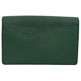 Louis Vuitton-LOUIS VUITTON Epi Montaigne 27 Bolsa Clutch Verde M52654 LV Auth 78110-Verde