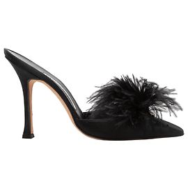 Décolleté a punta con piume Manolo Blahnik neri taglia 37,5 Nero