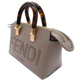 Fendi-Sac à main Fendi Mini By The Way marron-Marron