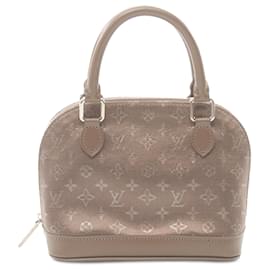 Louis Vuitton-Bolsa Mini Alma em cetim Monogram bege Louis Vuitton-Bege