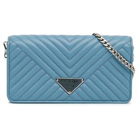 Bolsa transversal Blue Prada Mini Impunture Diagramme Wallet on Chain Azul