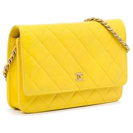 Chanel-Sac à bandoulière Chanel Classic en cuir d'agneau jaune avec chaîne-Jaune