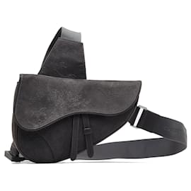 Dior-Schwarze Dior Saddle Umhängetasche mit floralem Relief-Schwarz