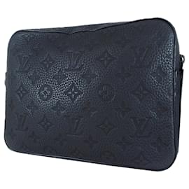 Louis Vuitton-Bolsa transversal Steamer em Taurillon Monogram Louis Vuitton preta-Preto