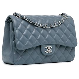 Chanel-Blue Chanel Jumbo Classic Schultertasche aus Lammleder mit doppeltem Klappverschluss-Blau