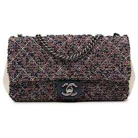 Chanel-Blaues Chanel Medium Tweed Umhängetasche mit einfacher Klappe-Blau