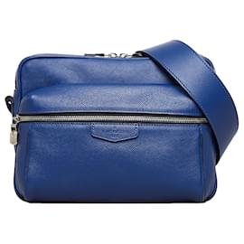 Louis Vuitton-Bolsa transversal PM Outdoor Taiga azul da Louis Vuitton-Azul