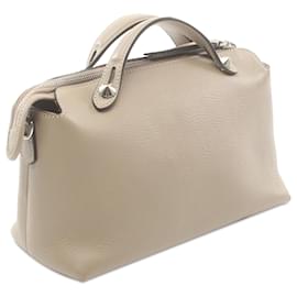 Fendi-Sac à main Fendi Medium By The Way beige-Beige