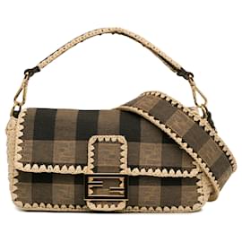 Fendi-Borsa Mamma Baguette in tela Pequin e rafia marrone di Fendi-Marrone