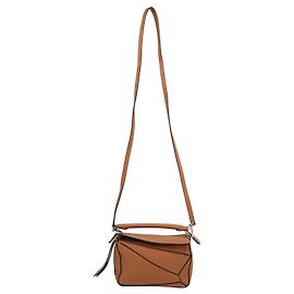 Bolsa Mini Puzzle Loewe em couro de bezerro tan Marrom