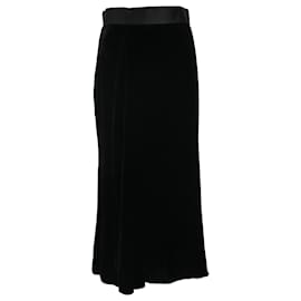 Dolce & Gabbana-Dolce & Gabbana Midi Skirt in Black Velvet-Black