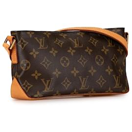 Louis Vuitton-Louis Vuitton Brown Monogram Trotteur-Brown