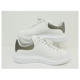 Alexander Mcqueen-NINE ALEXANDER MCQUEEN LARRY OVERSIZE 586204 45 SNEAKERS SHOES-White