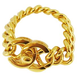 Pulsera charm chapada en oro con cierre giratorio Chanel para mujeres Otro