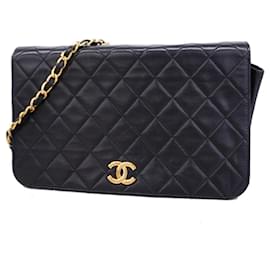 Chanel-Borsa a spalla Chanel Matelassé in pelle di agnello nera-Nero