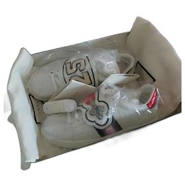 Tênis Gucci Ace de couro branco Branco