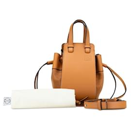 Loewe-Borsa Loewe Hammock con cordoncino in pelle di vitello marrone-Marrone