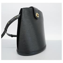 Louis Vuitton-Louis Vuitton Epi Cluny Shoulder Bag in Noir-Black