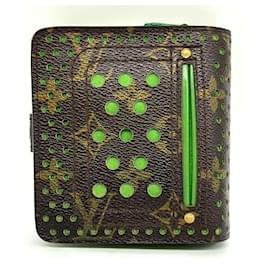 Louis Vuitton-Portafoglio bifold perforato Monogram Louis Vuitton in verde-Verde