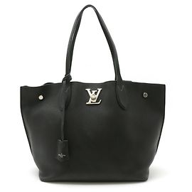 Louis Vuitton Lock Me Go Tote Bag Schwarz