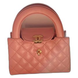 Sac Chanel Kelly Nano Rose en Cuir Rose