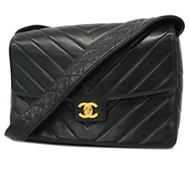 Chanel-Borsa a spalla in pelle di agnello nera Chanel-Nero