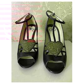 Gucci-Heels-Black