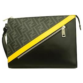 Fendi-Fendi Zucca Leather Clutch Bag-Black,Yellow